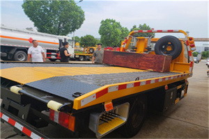 单县附近拖车电话号码服务